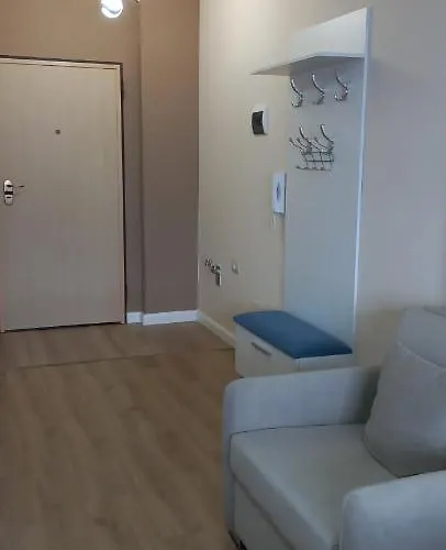 Views Of - Lunarossa شقة